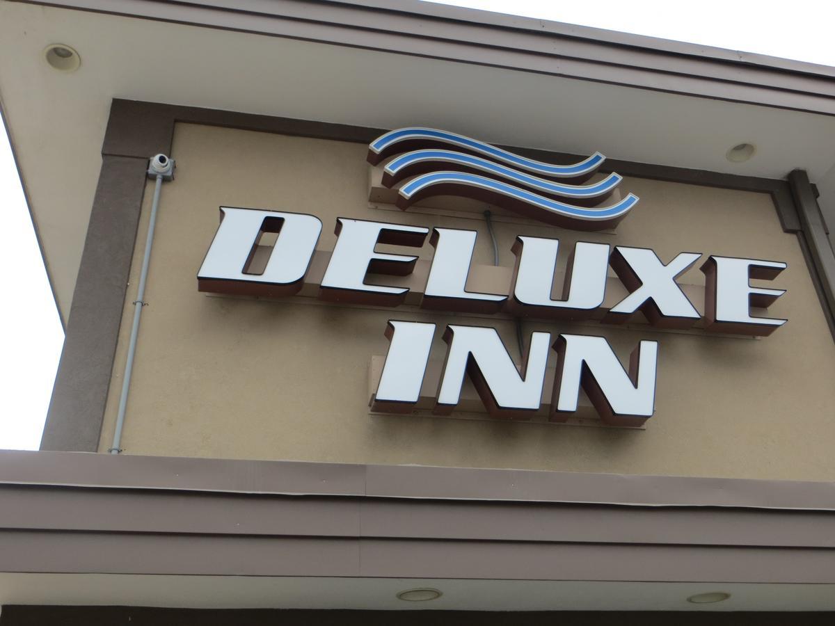 Deluxe Inn/Extended Stay - Council Bluffs Carter Lake Exterior photo